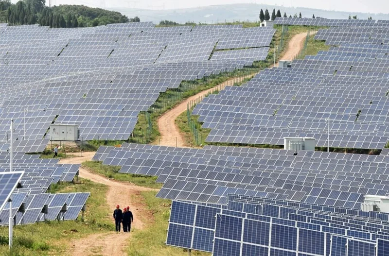 چین رکورد تولید برق با انرژی خورشیدی را زد