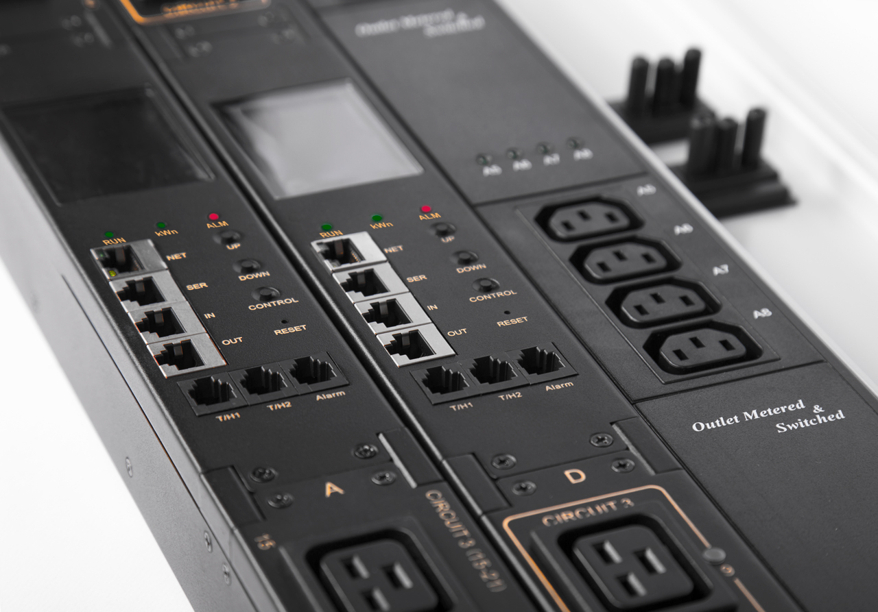 راهنمای خرید پاور ماژول یا PDU دیتاسنتر