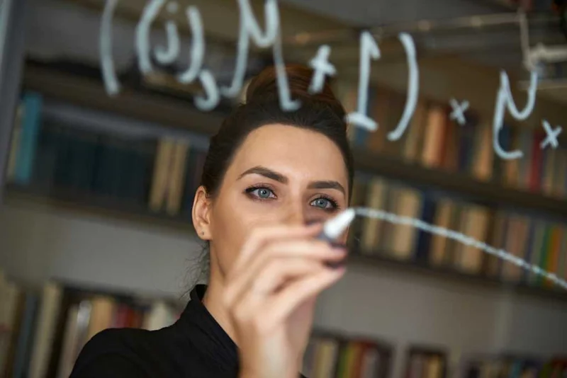 ۷ ترفند برای کاهش هزینههای عملیاتی فناوریهای زیرساخت