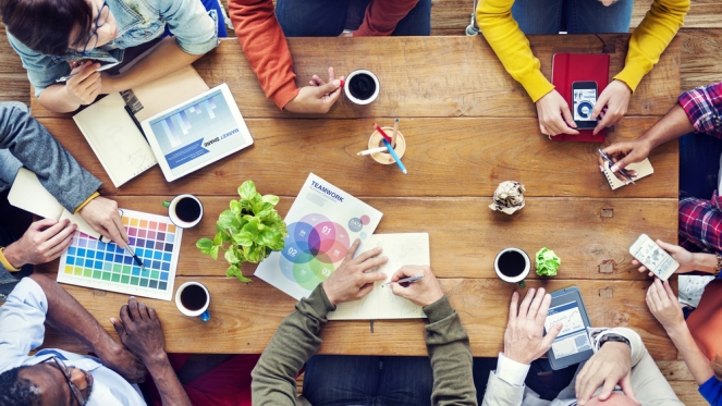 تیم‌های کوچک بهتر هستند یا تیم‌های بزرگ؟!