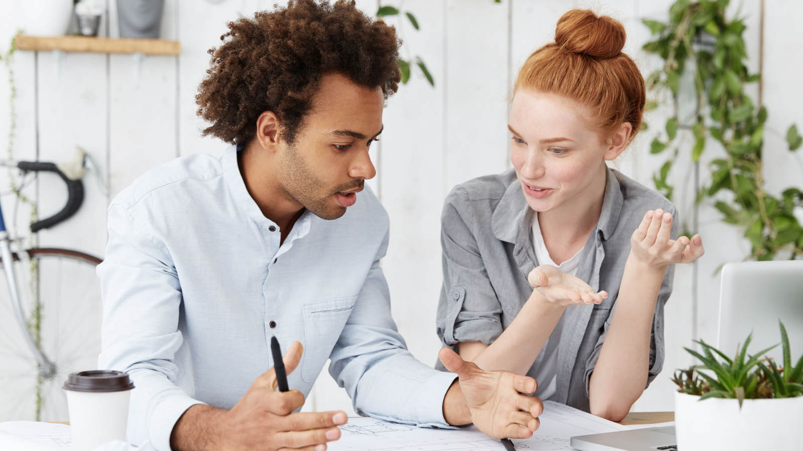 ۱۶ مهارت هوش هیجانی برای افزایش قدرت زبان بدن